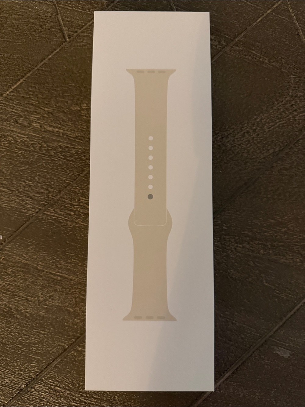 NWT 40 MM Apple Sport Band in Sand